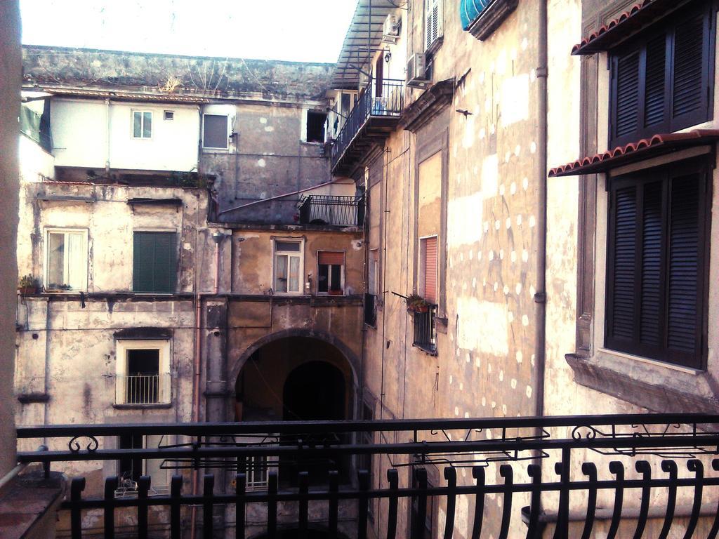 Hotel Il Cinquecento à Naples Extérieur photo